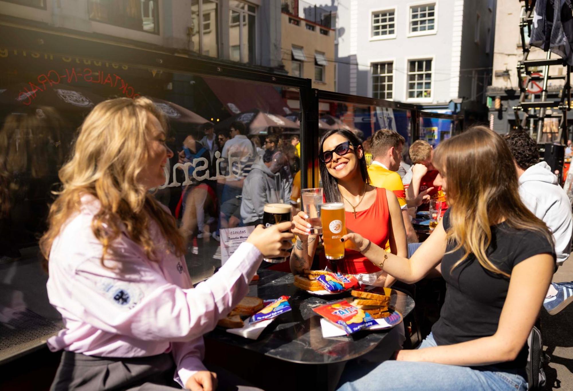 Rezz Temple Bar, Dublin — Photos 3